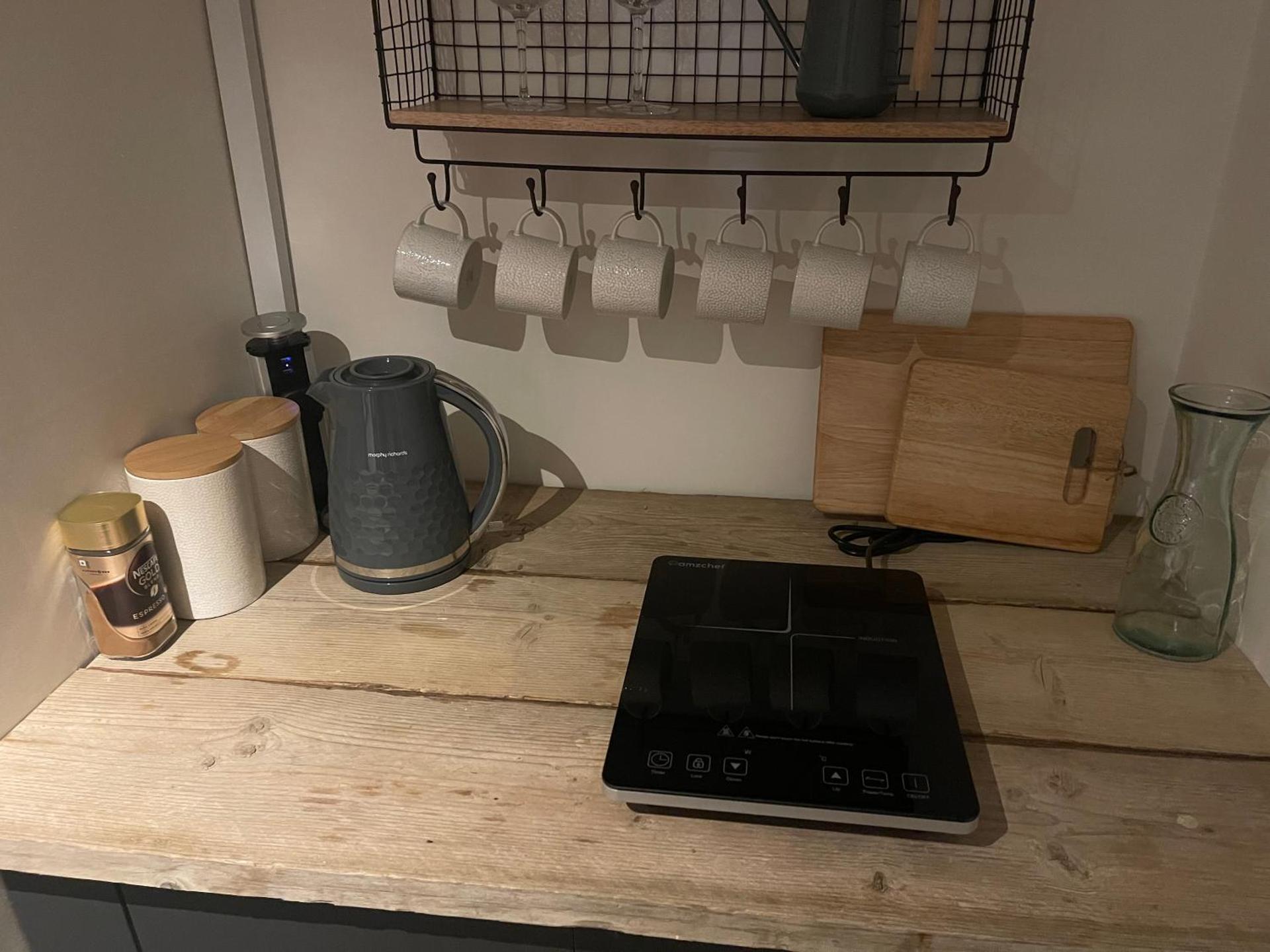 Coffee/tea facilities
