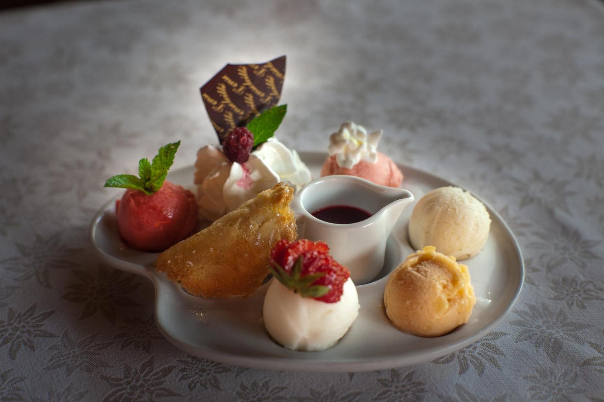 Restaurant/places to eat