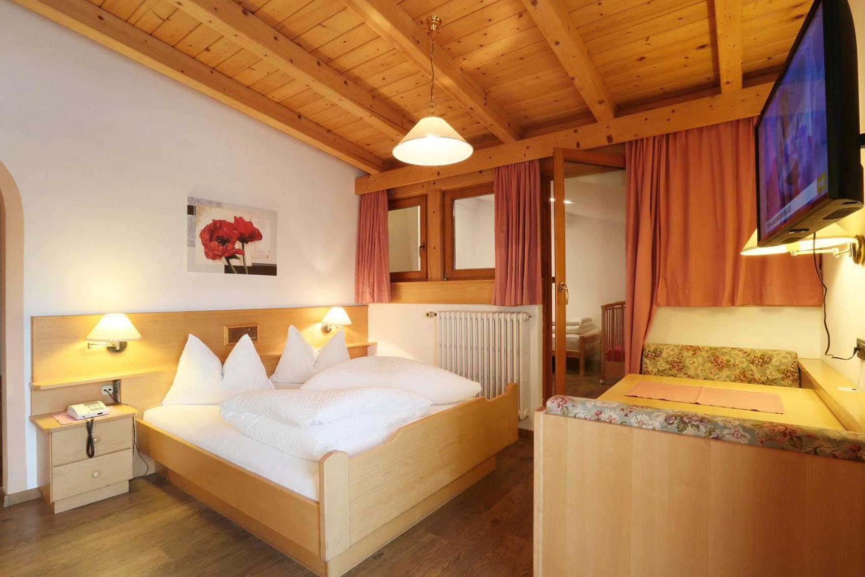 Family Room with Mountain View