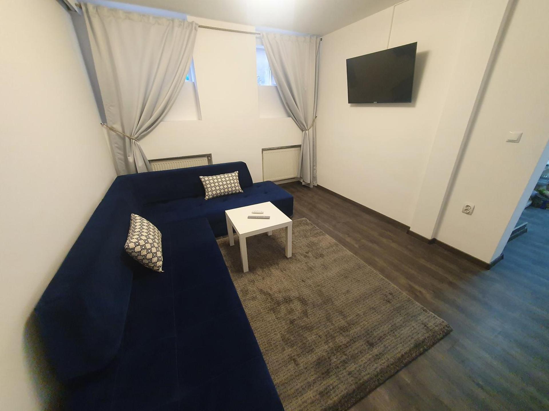 3 Rooms Cinema Garden Parking House