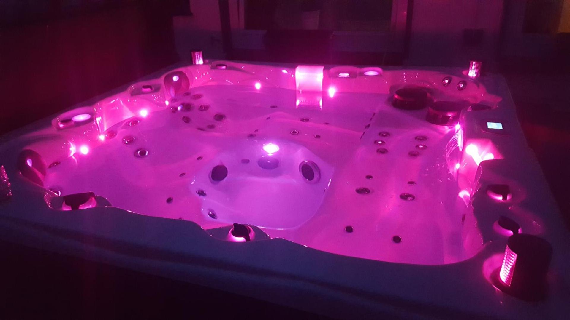 Royal Whirlpool Suites Lüneburger Heide