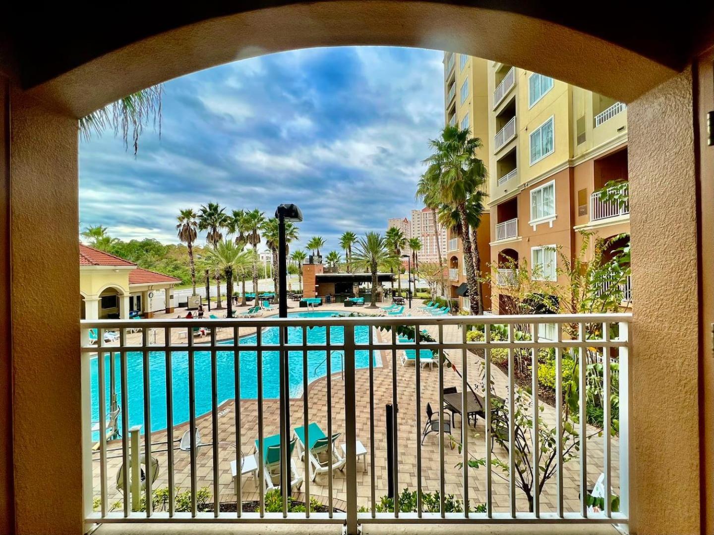 Premier Resort Condos Near Disney & Universal