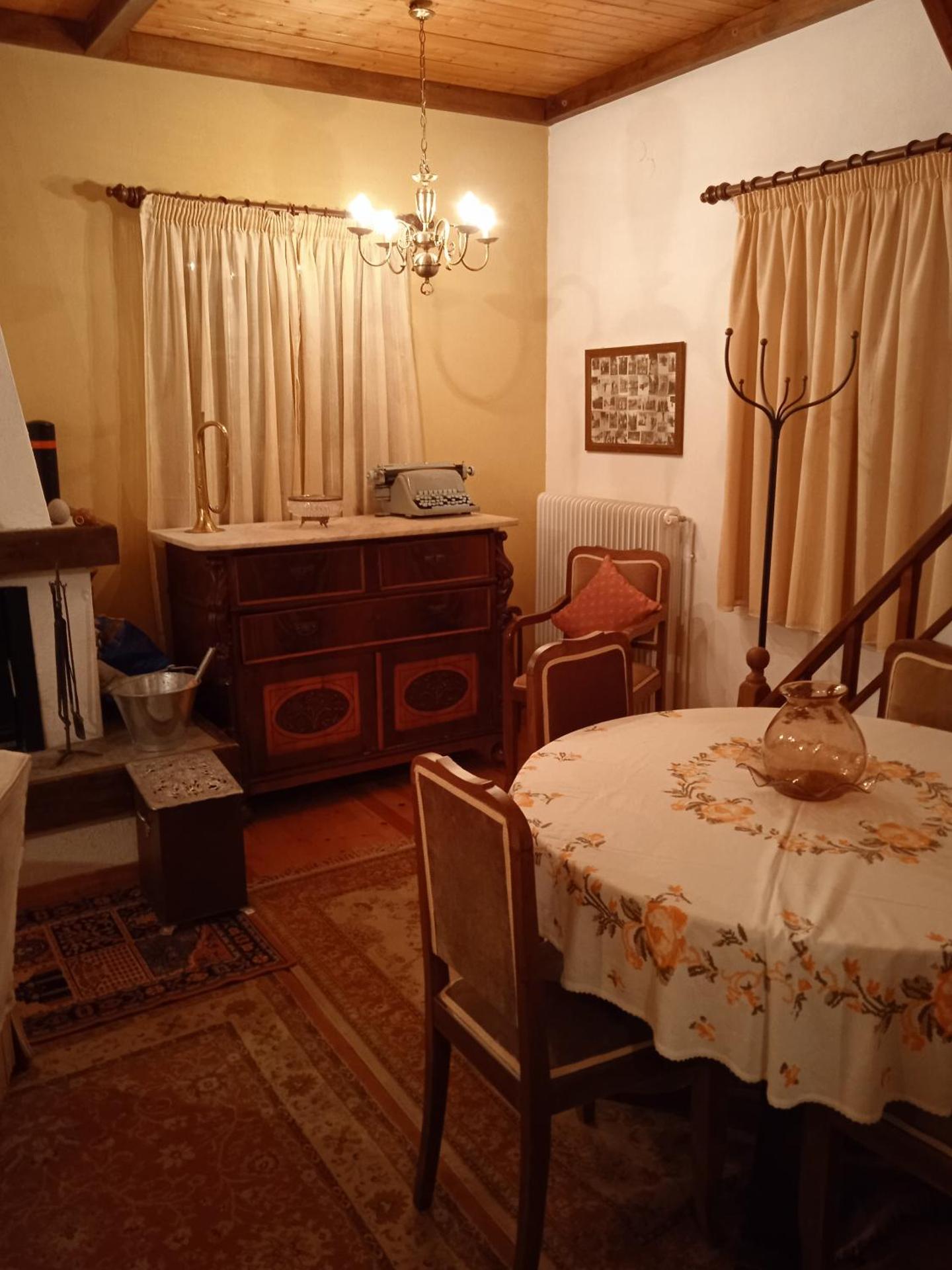 Balkone in Montagna (Μπαλκόνι στο Βουνό )