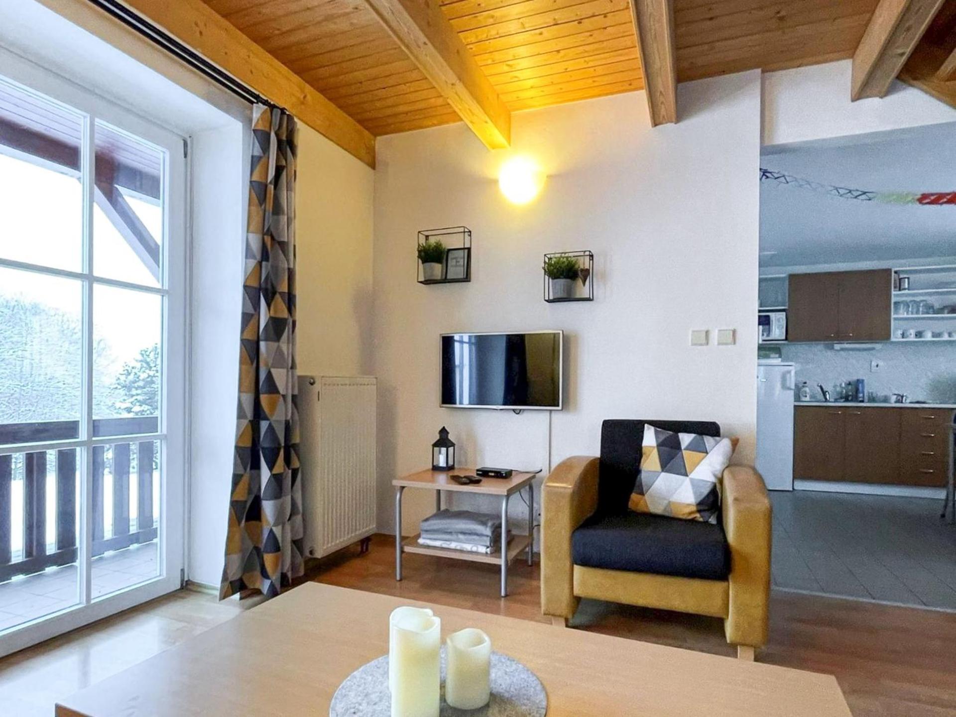 Holiday Home Holiday Hill 44 by Interhome