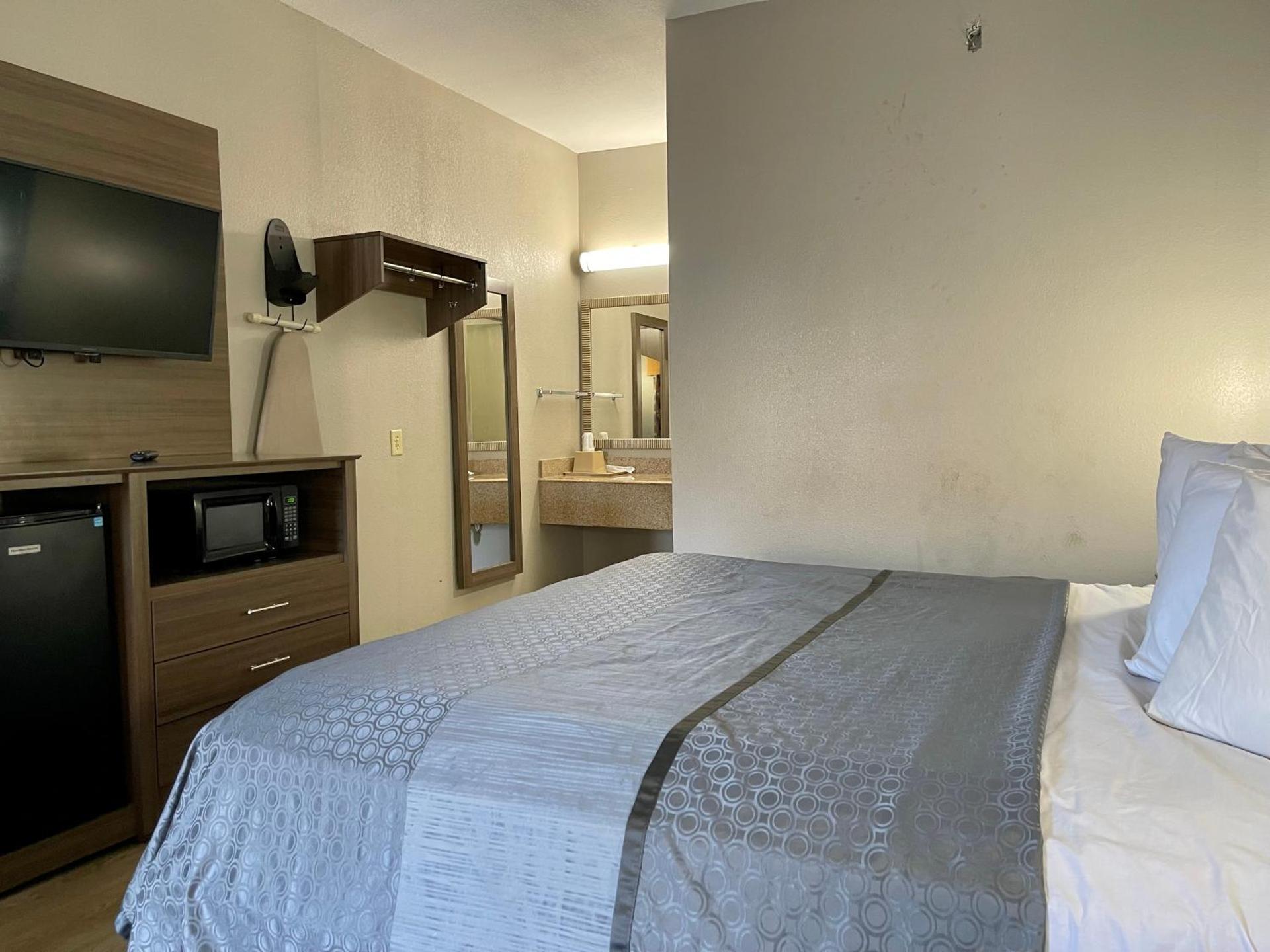 Fairview Inn & Suites Mobile