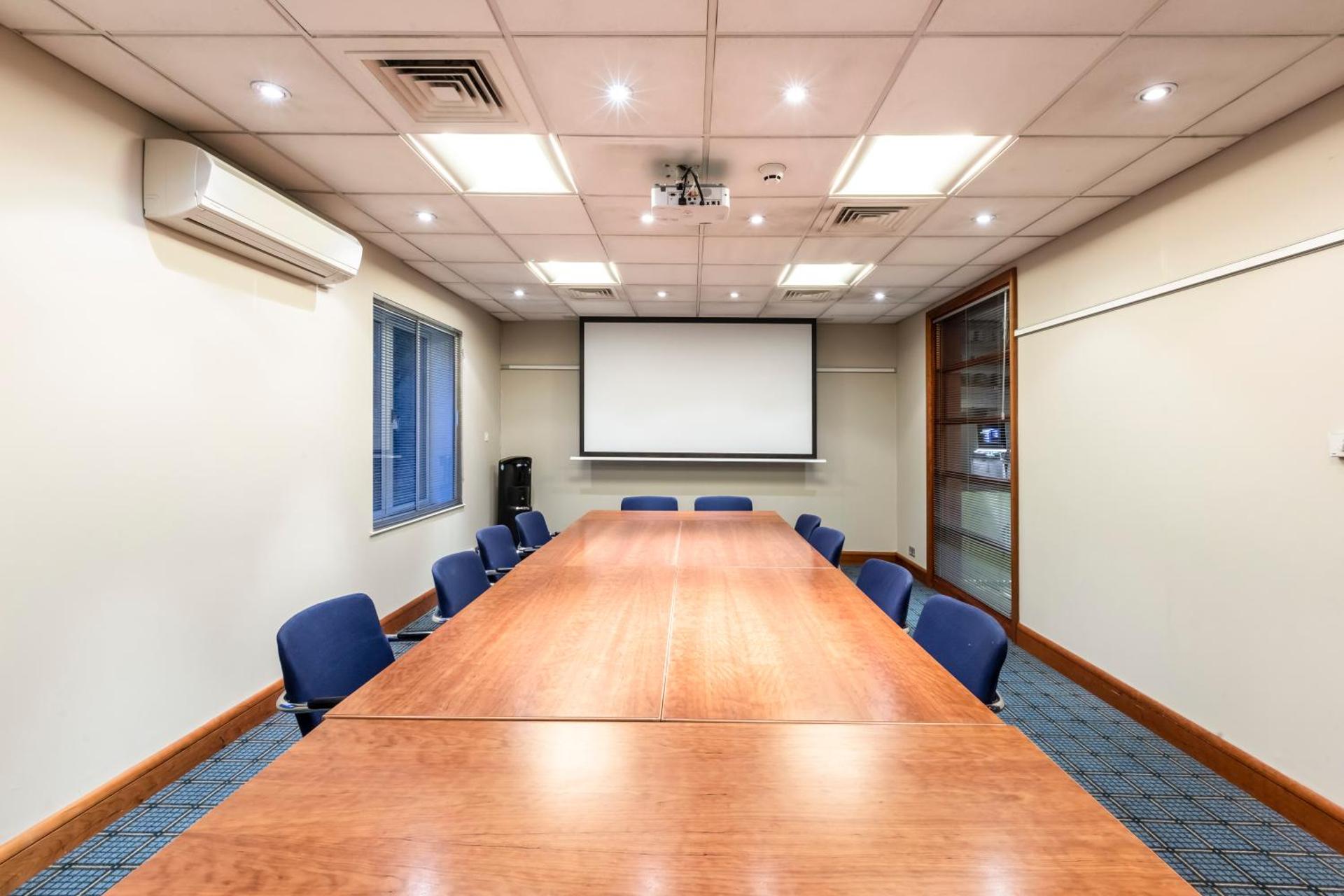 Meeting/conference room