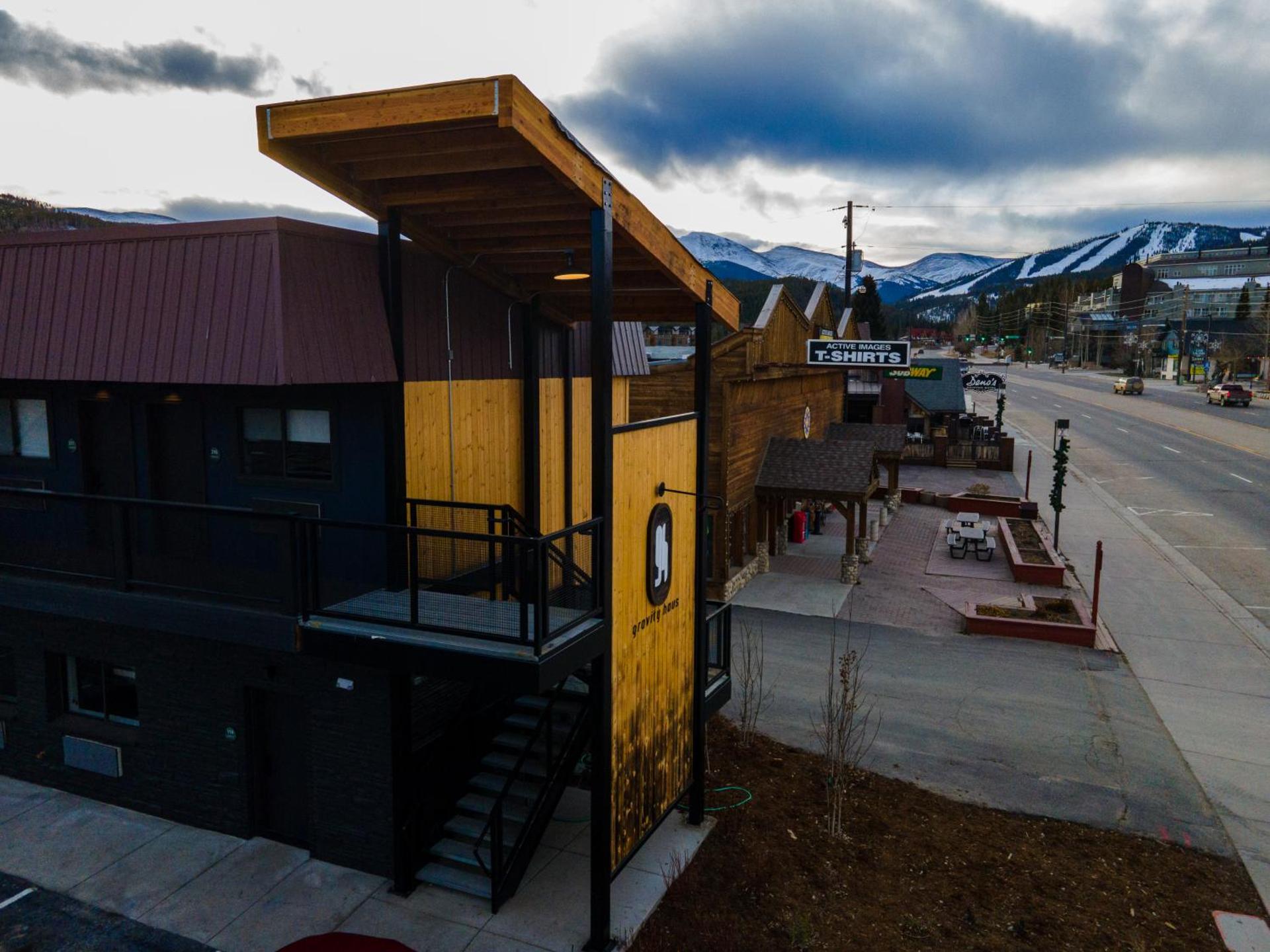 Restaurant/places to eat