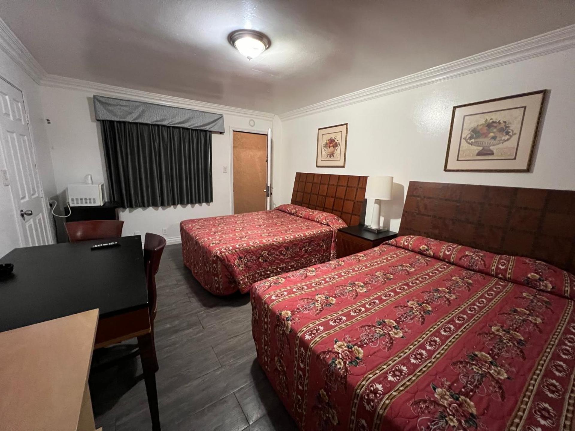 Flamingo Motel Oxnard