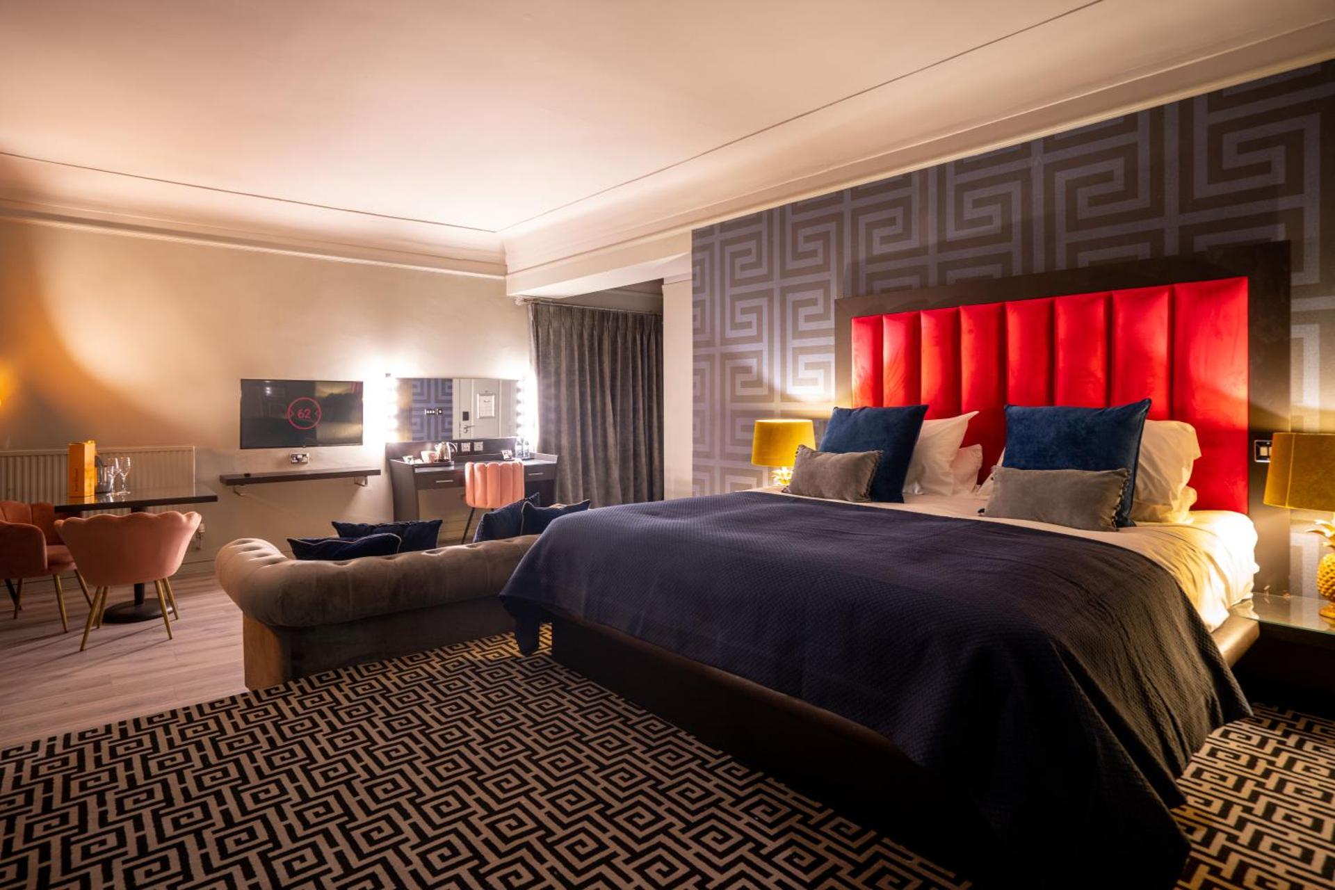 62 Castle Street Hotel