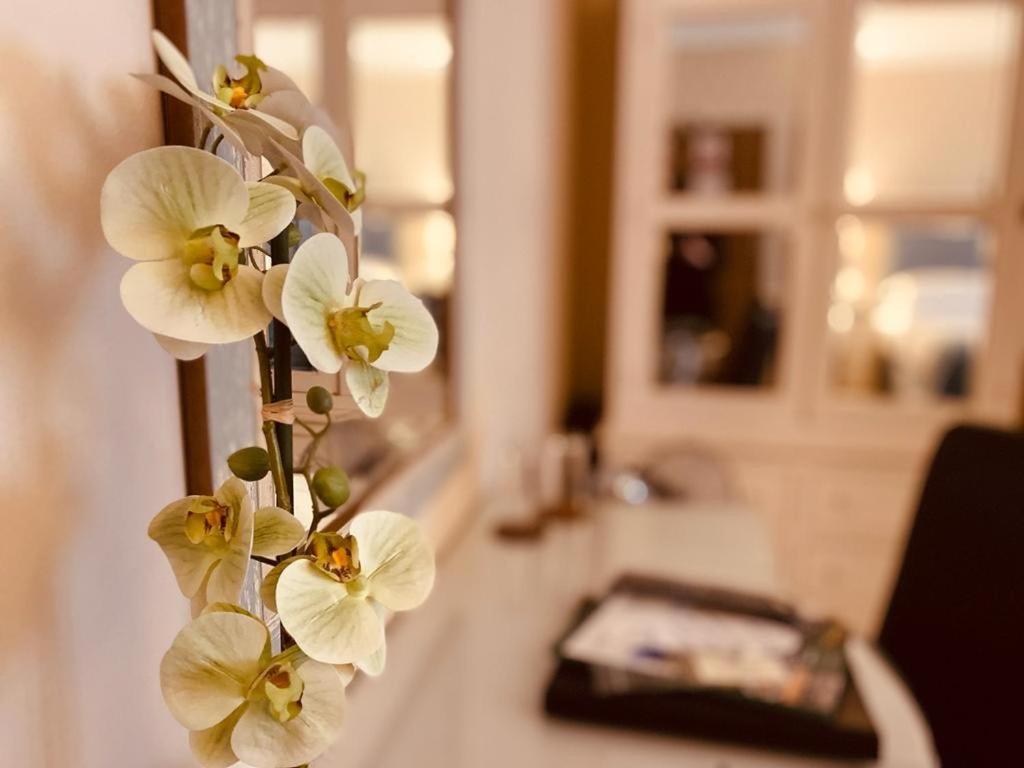 Le Bouchon Brasserie & Hotel