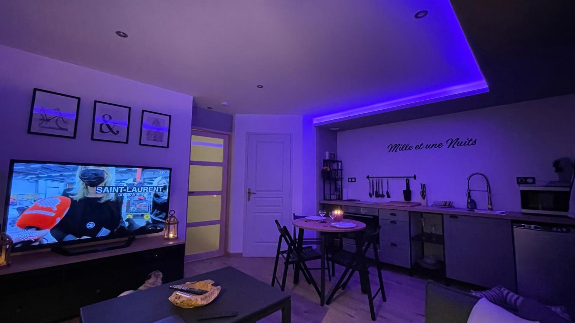 Mille et une nuit, appartement classé 3 étoiles en RDC avec exterieur et parking