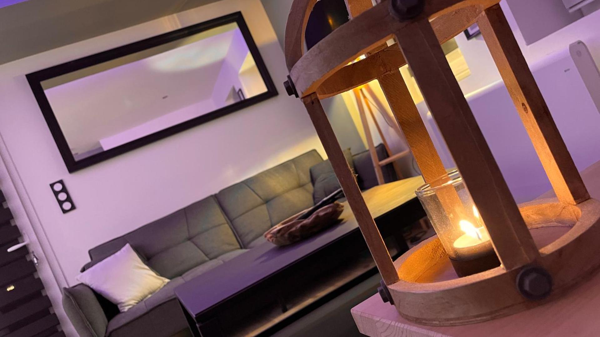 Mille et une nuit, appartement classé 3 étoiles en RDC avec exterieur et parking