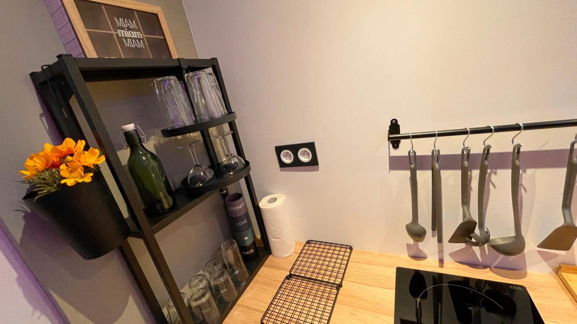 Mille et une nuit, appartement classé 3 étoiles en RDC avec exterieur et parking