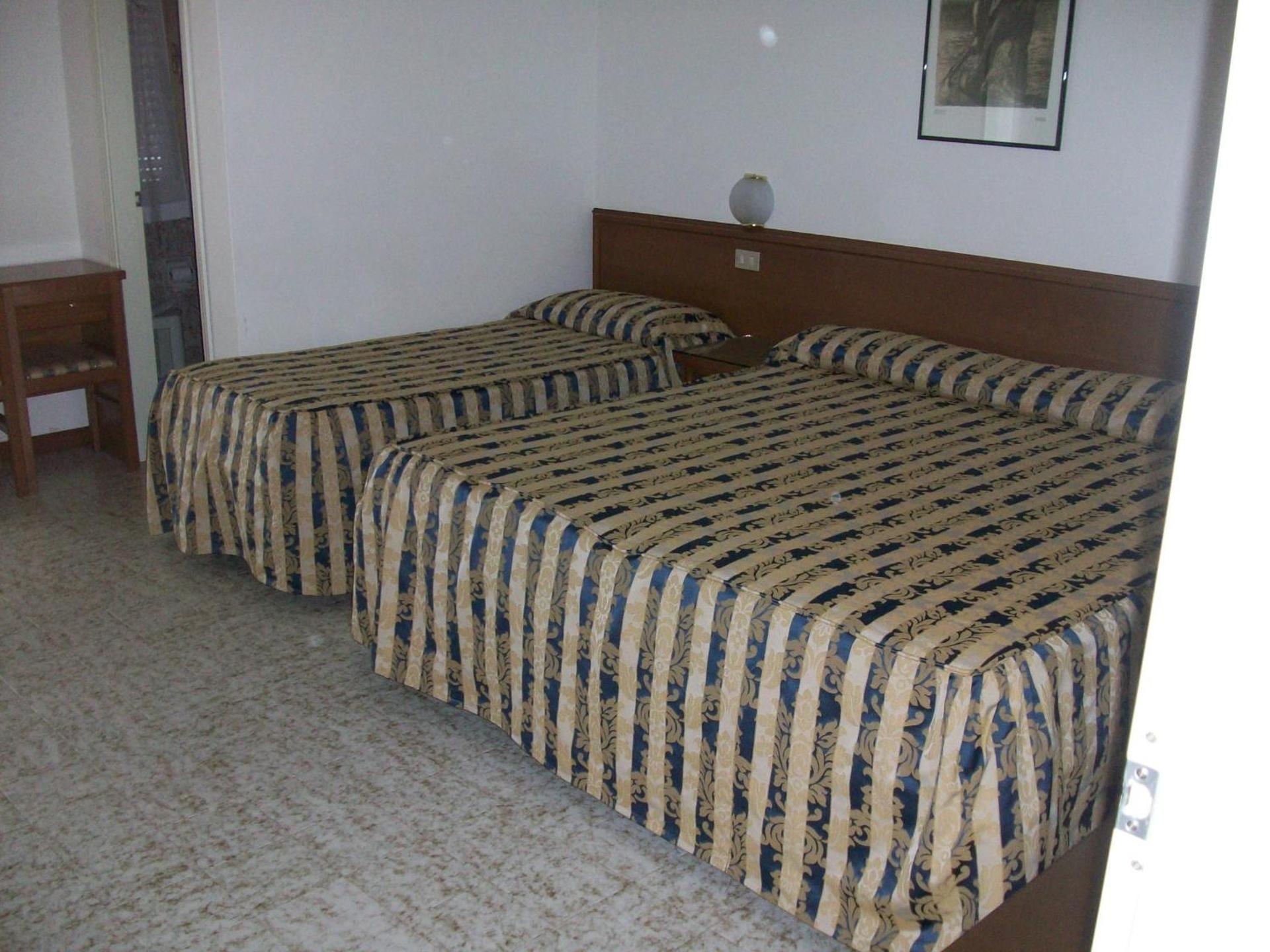 HOTEL SANTOROTTO di FABIO TERROSI