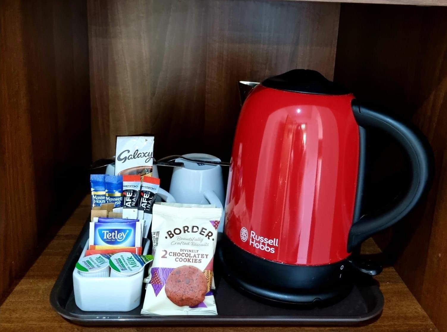 Coffee/tea facilities