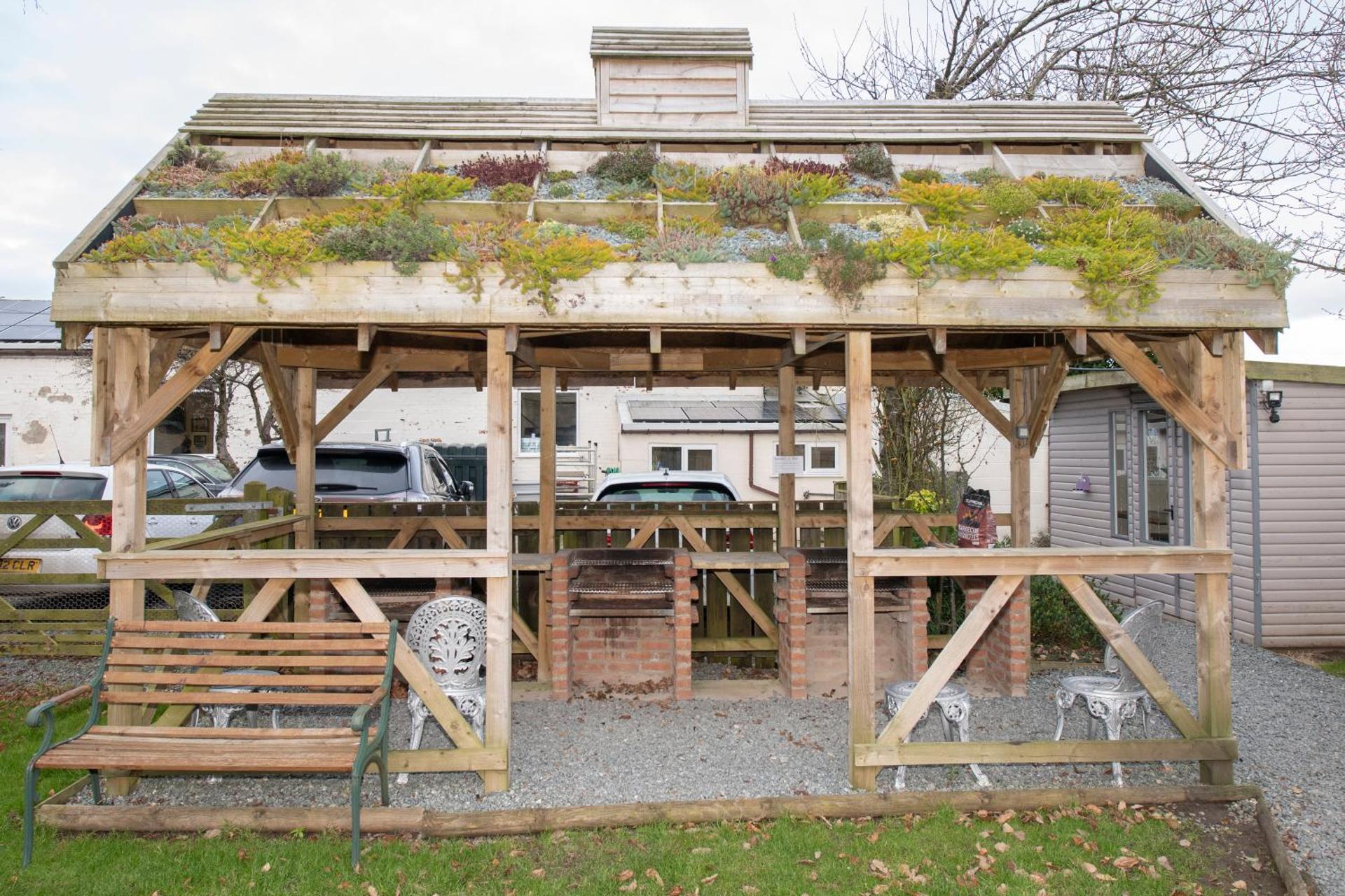 Seaways glamping, Redwood