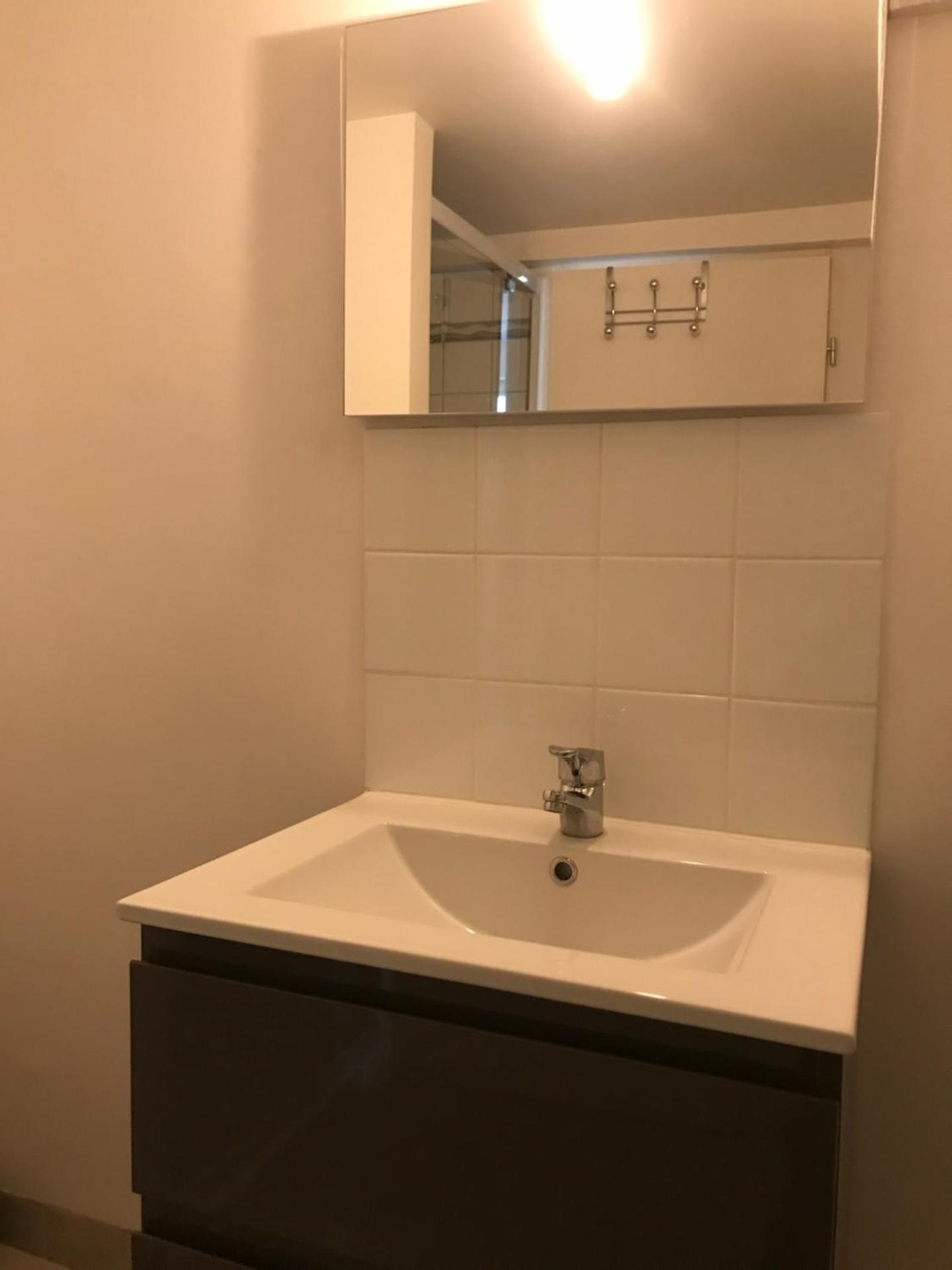 Studio le cosy centre de gaillon(wifi)