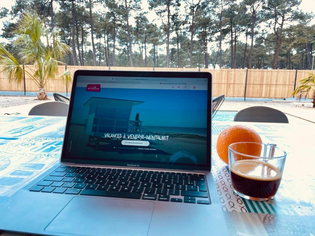 VillasHomeClet - Villa Palm Beach