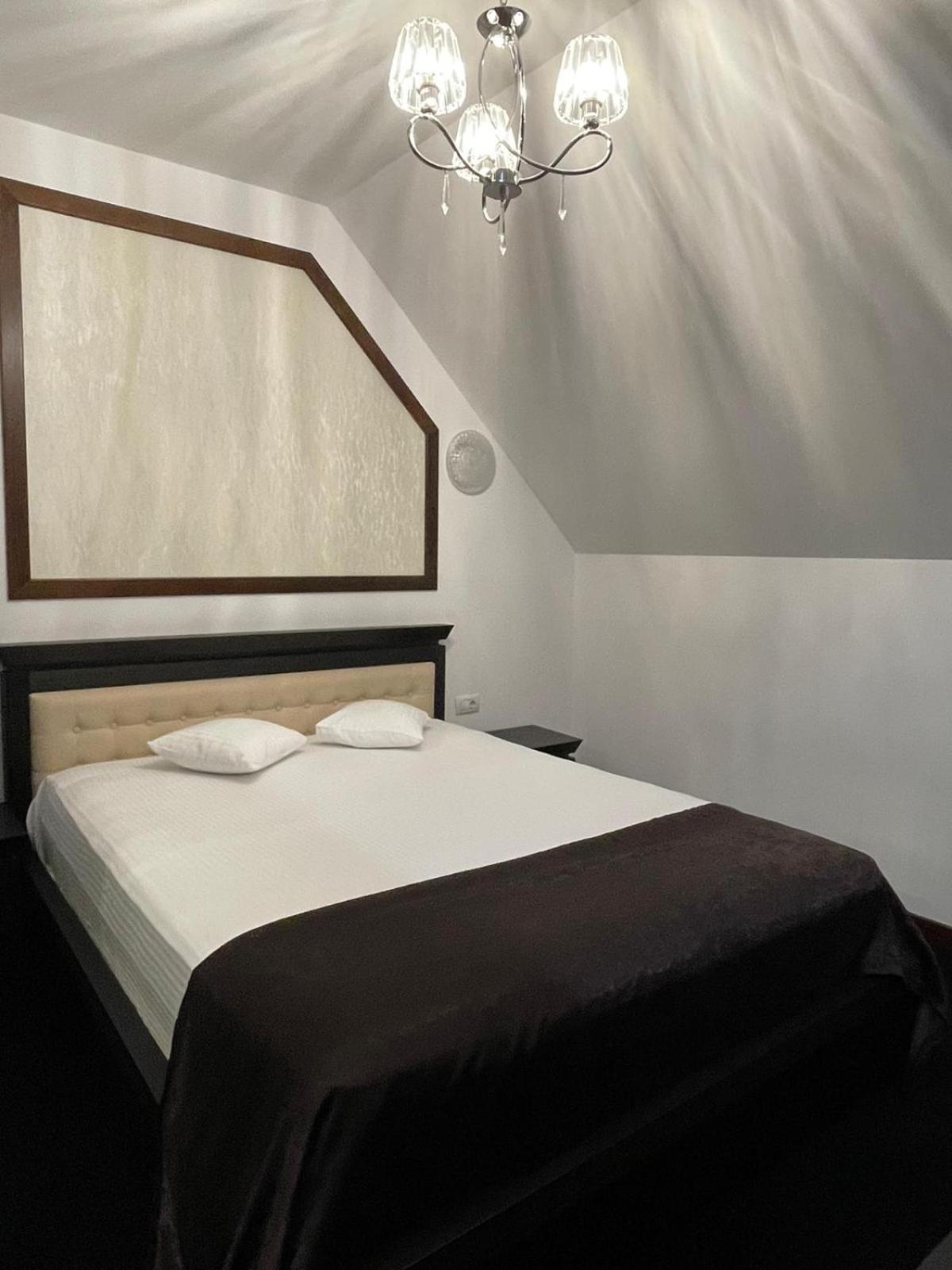 PENSIUNE RESTAURANT CAPRA NEAGRA