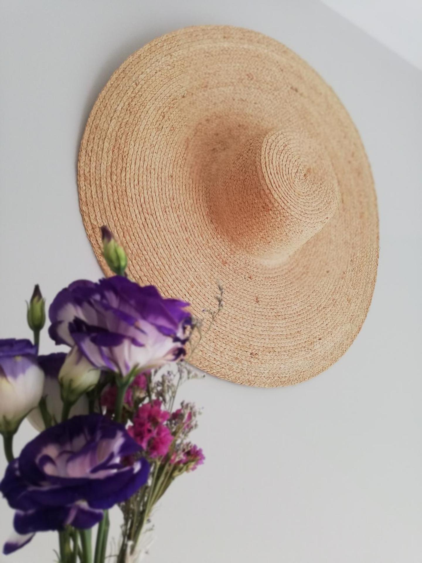 O VIOLAS - Art Coffee & Guesthouse