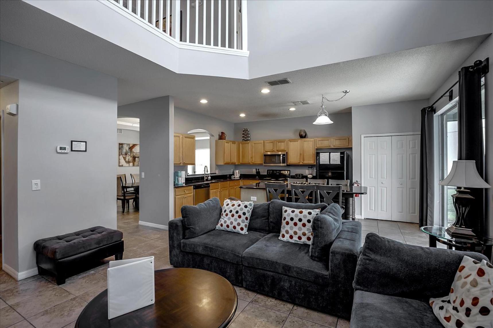 EXCELLENT 7 Bedroom EIR Vacation Villa - PRIVATE POOL