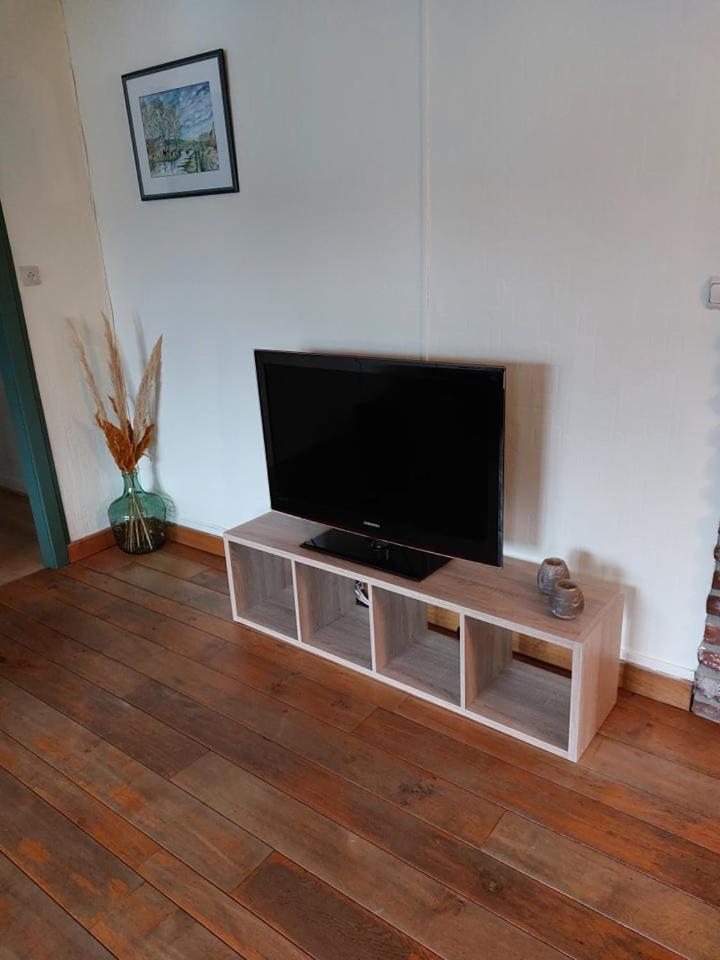 Aux trois petits cochons