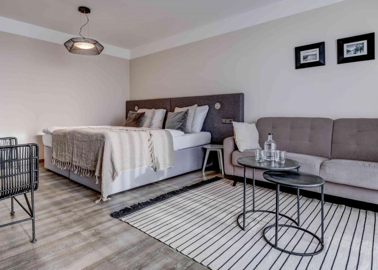 Superior Double or Twin Room with Terrace