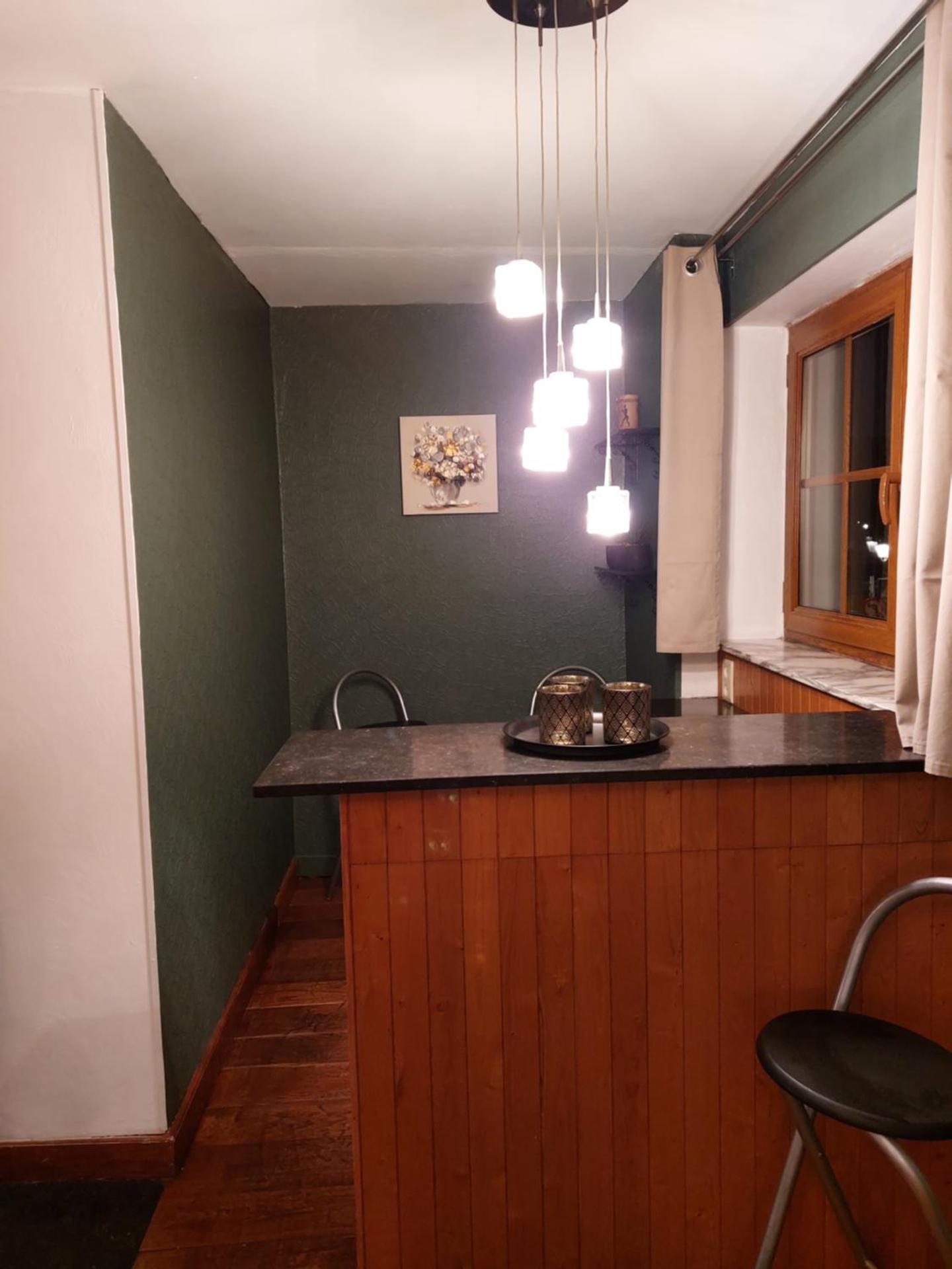 Aux trois petits cochons