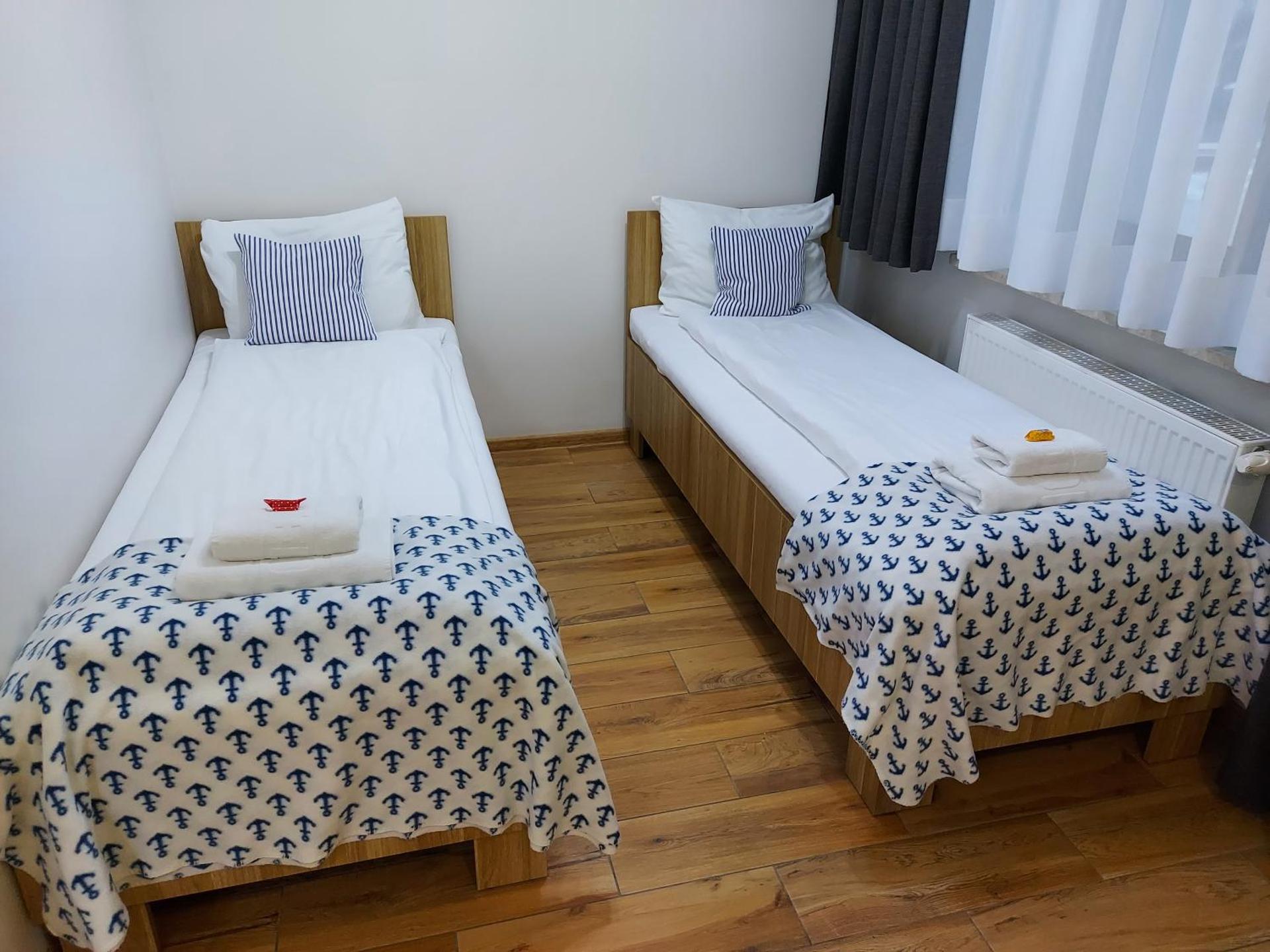 Apartment with Lake View