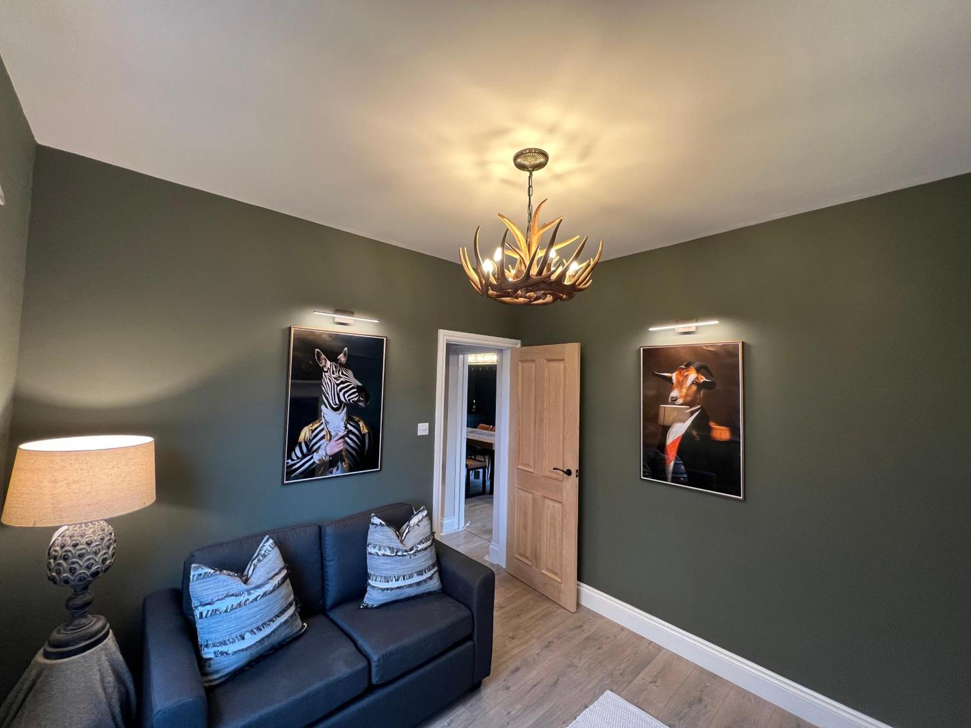 Luxury Cromer cottage with hot tub & log burner in Town