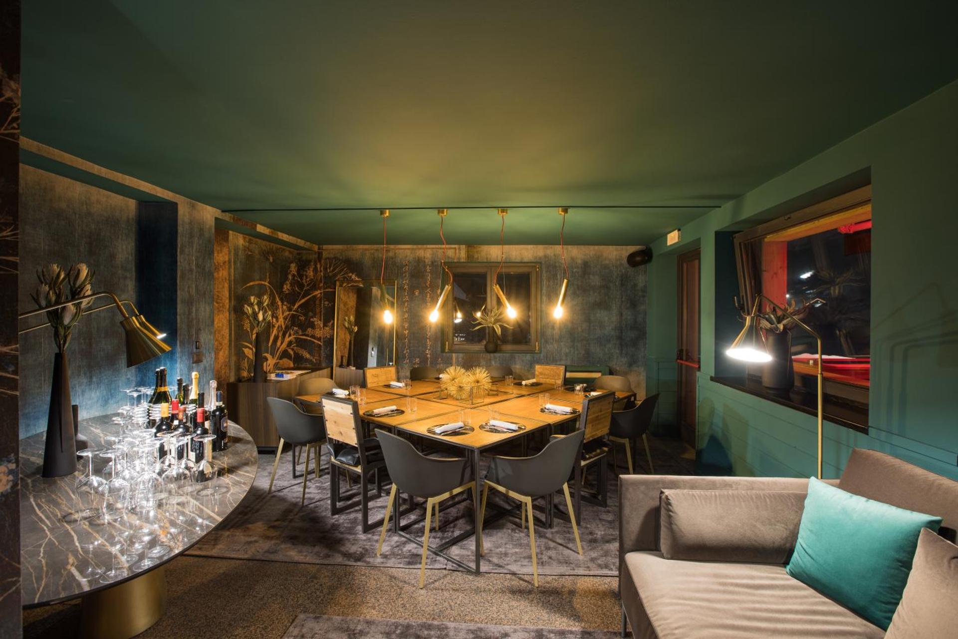 Communal lounge/ TV room