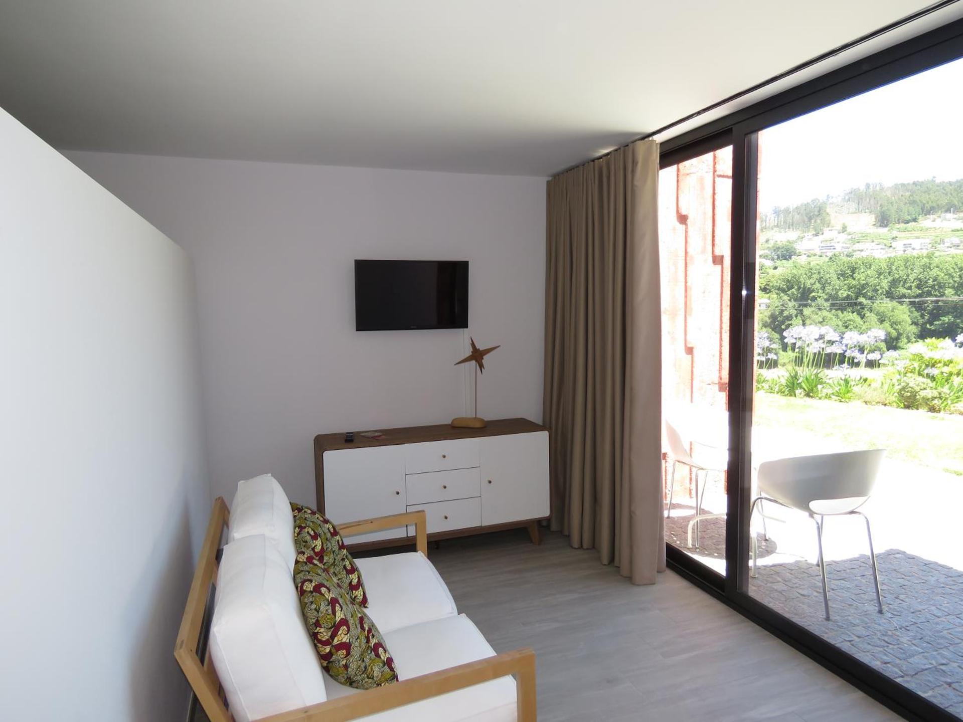 Paco de Pombeiro - Turismo de Habitacao