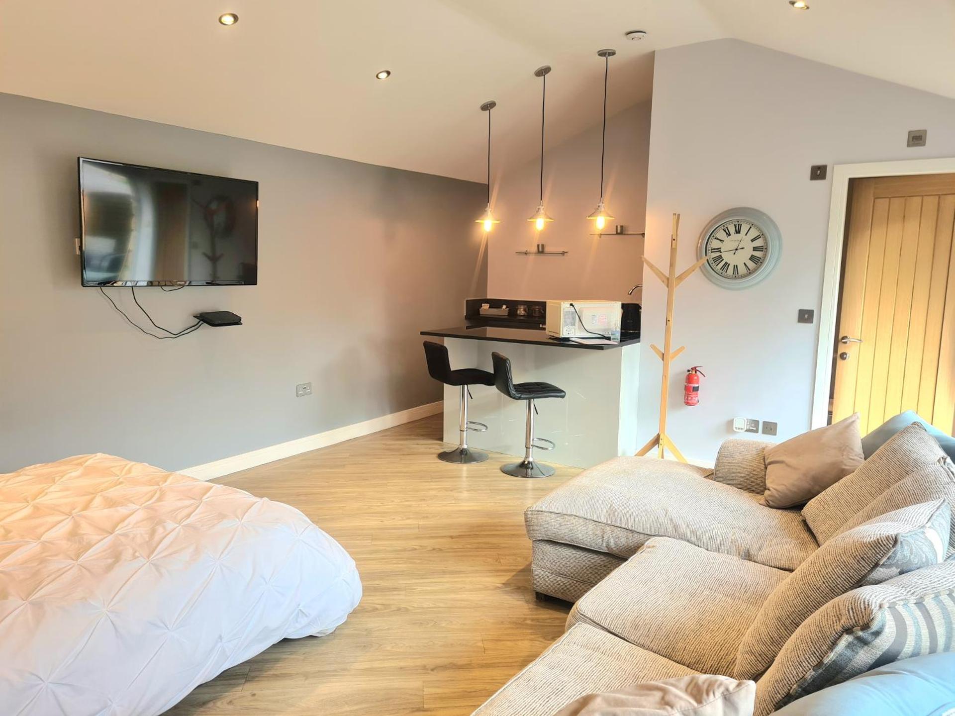 Dean Clough Lodge - Contemporary self contained studio