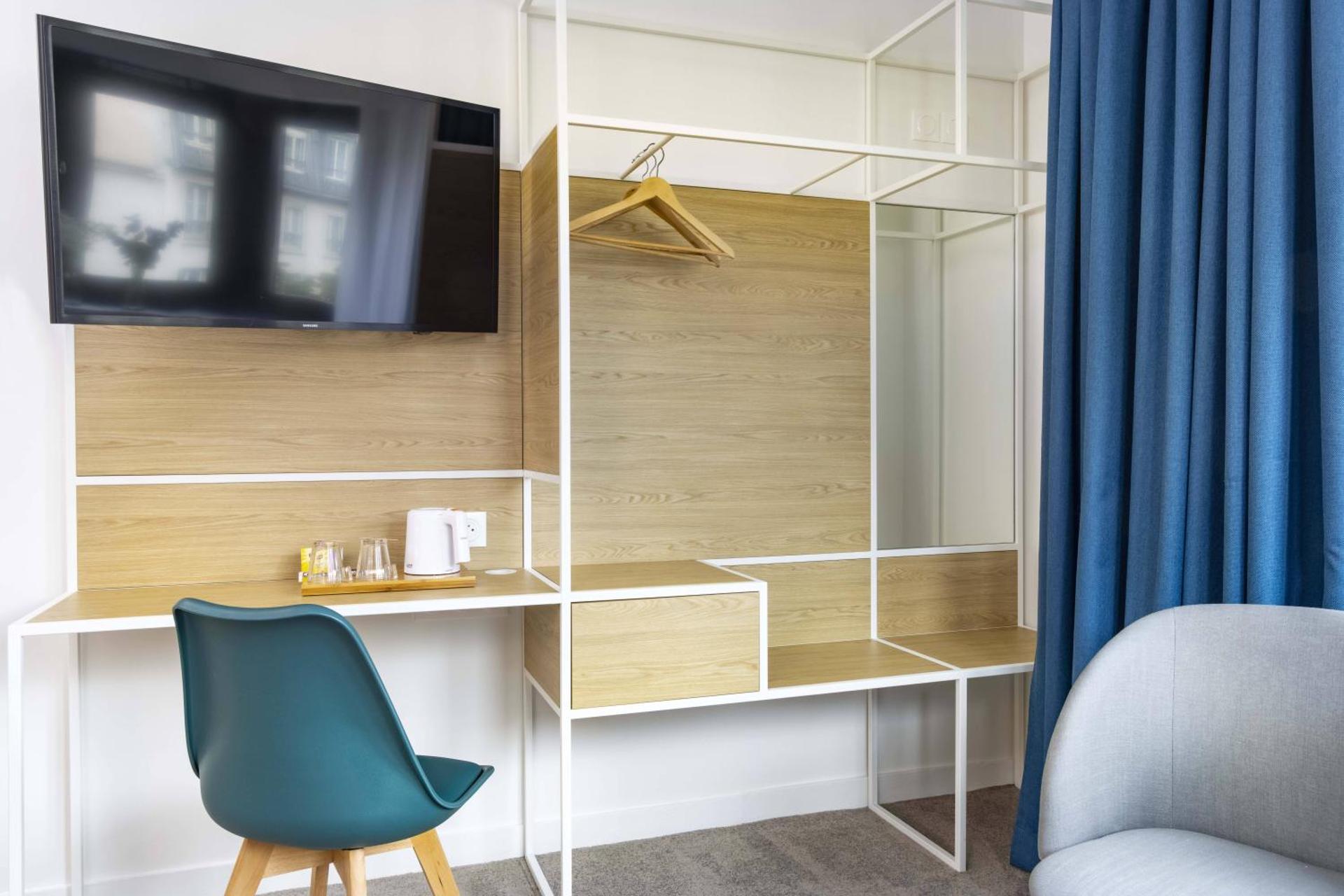 Hotel Paris Louis Blanc