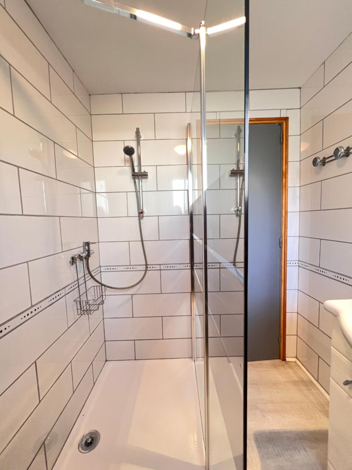 T2 ensoleillé. Terrasse et vaste jardin commun