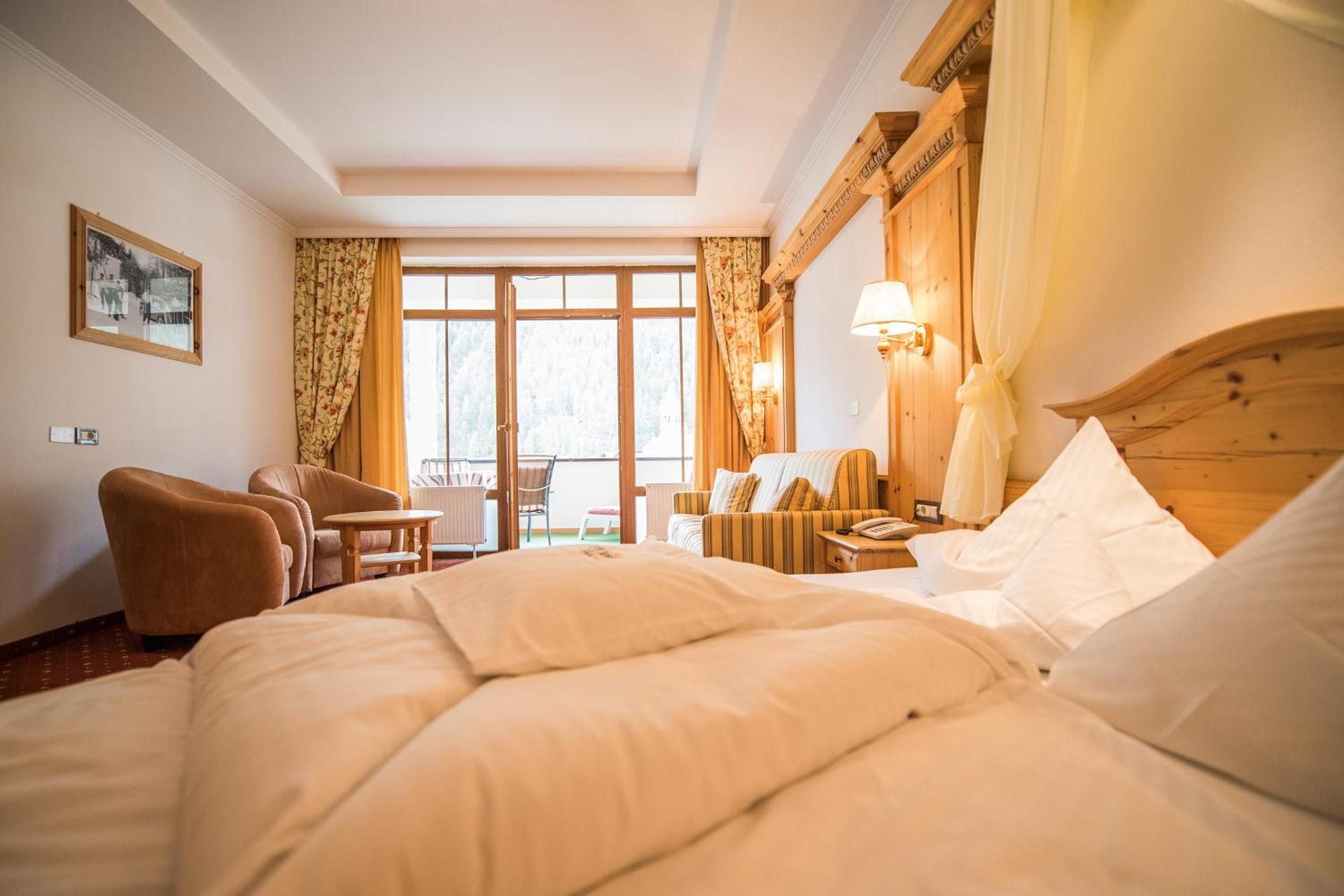 Junior Suite with Balcony