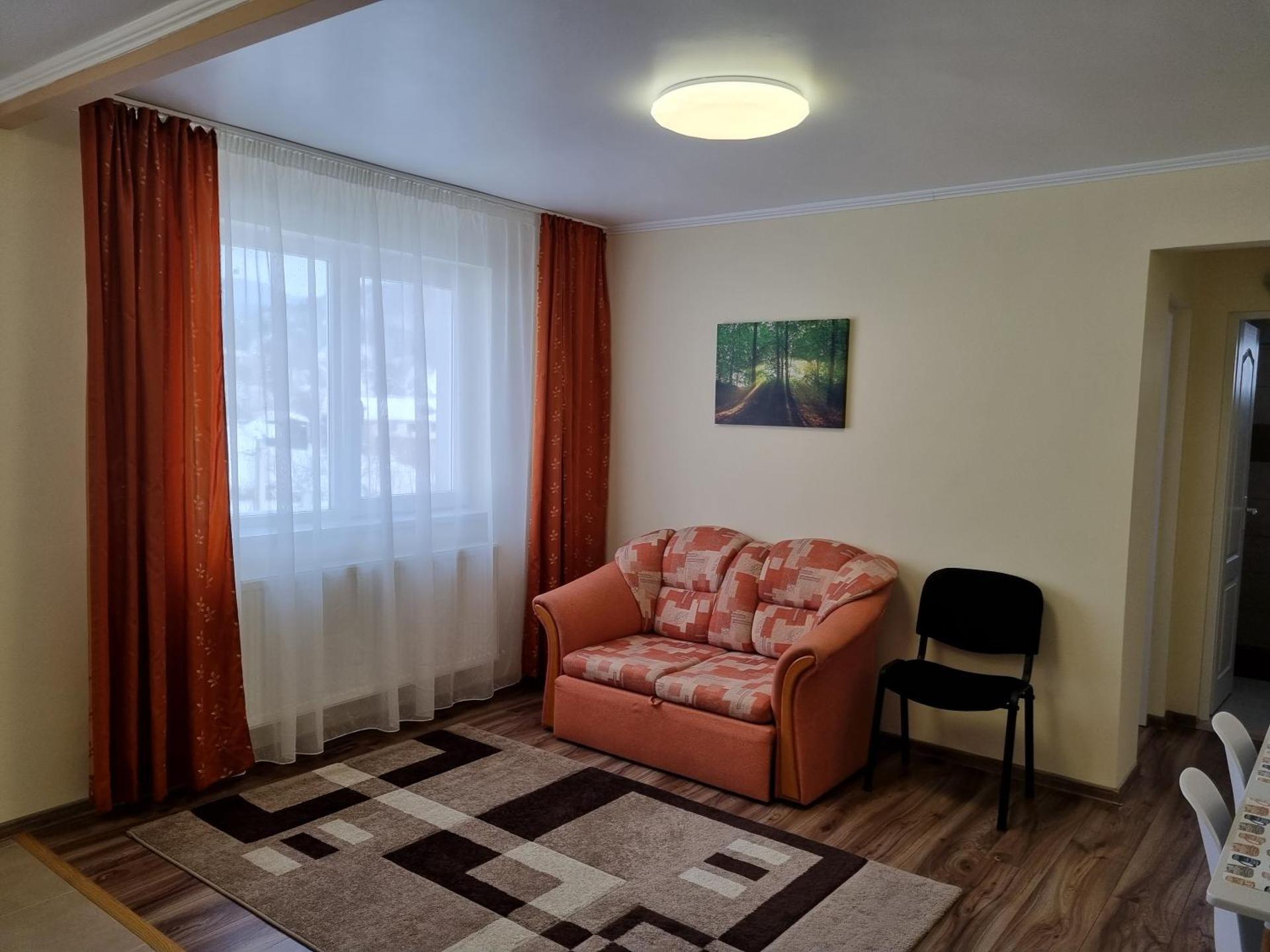 11 RESIDENCE APARTMENT