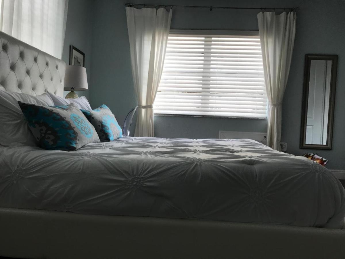 Sun Sand and Love - Lovely 2 Beds, 2 Bath Condo