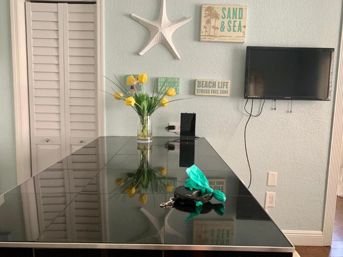 Sun Sand and Love - Lovely 2 Beds, 2 Bath Condo