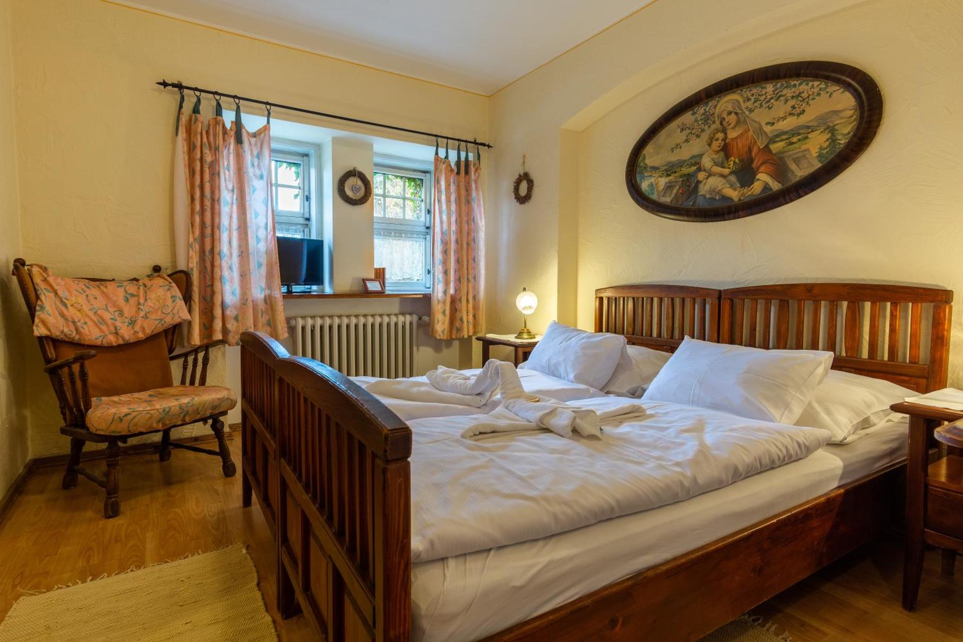 Double Room with Bath