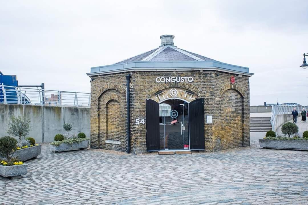 UNIQUE 2 BED APARTMENT