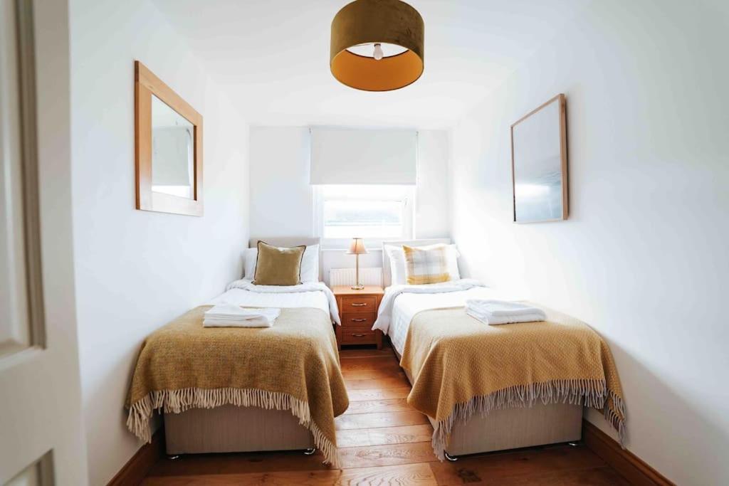 13 Tabernacle Street - Aberaeron