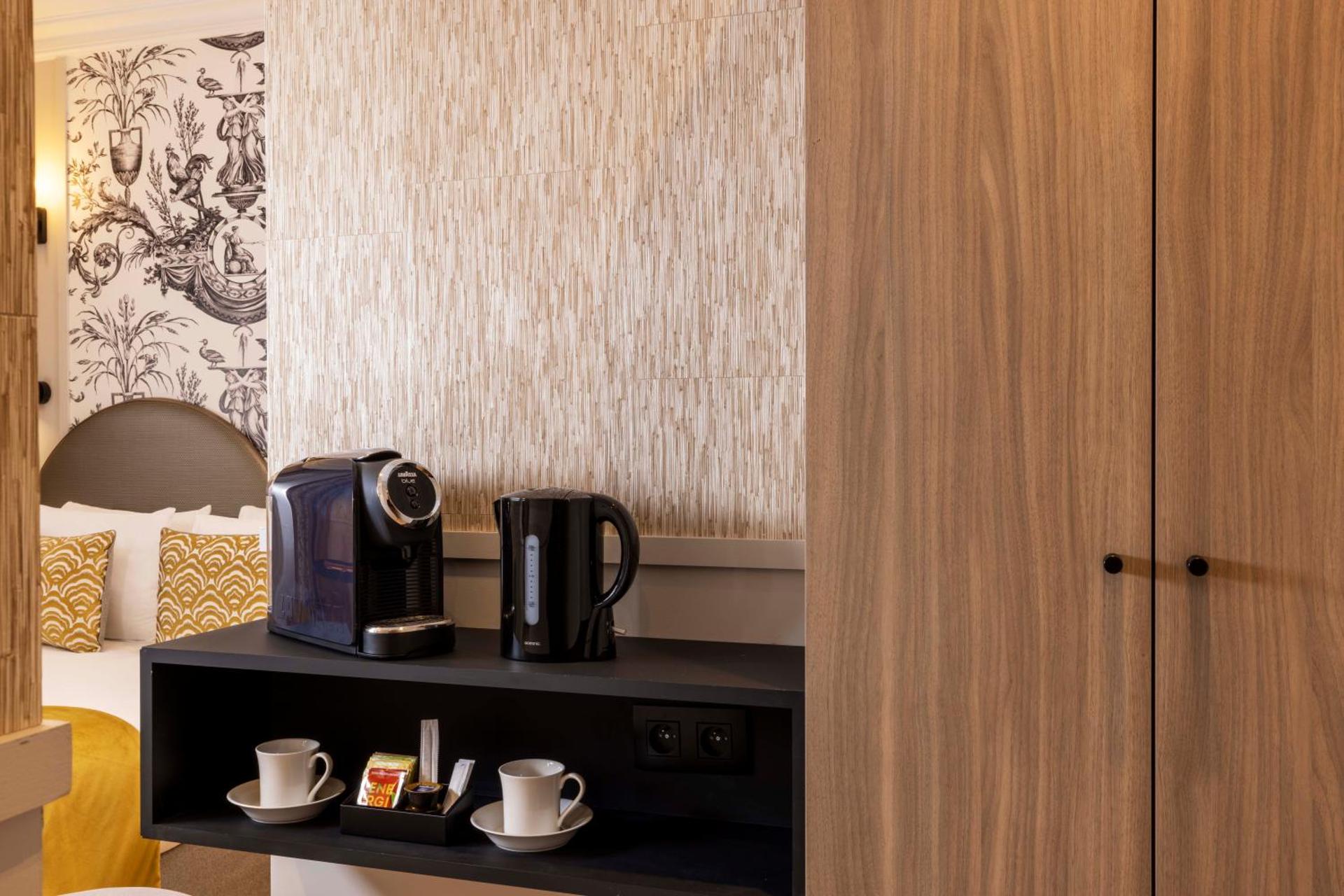 Coffee/tea facilities