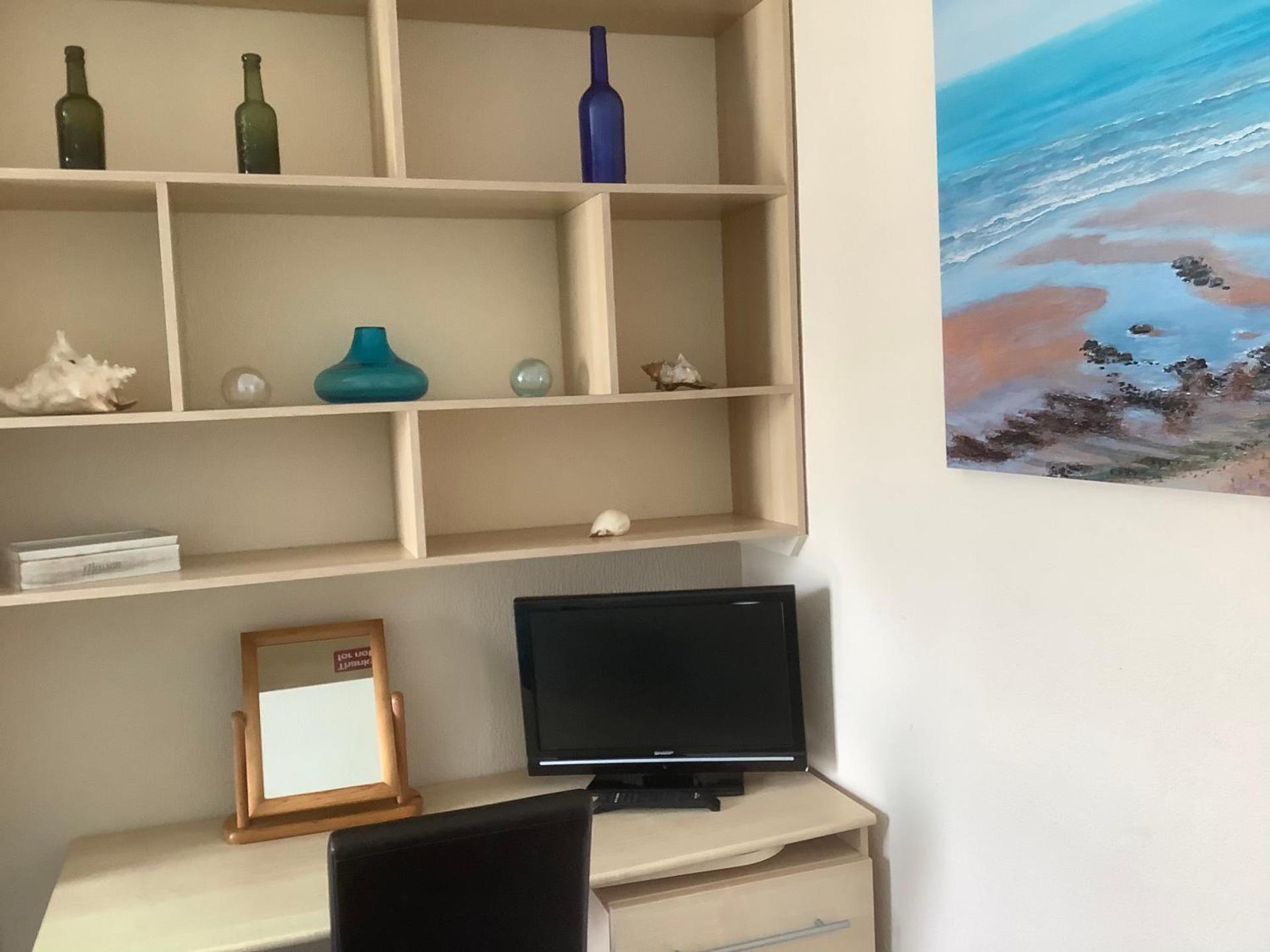 Whitegate 1st floor Apartment