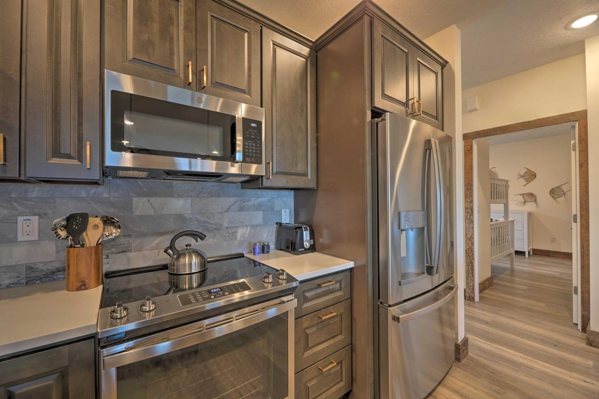 Sanderling Sea Cottages, Unit 6 with Beach Access!