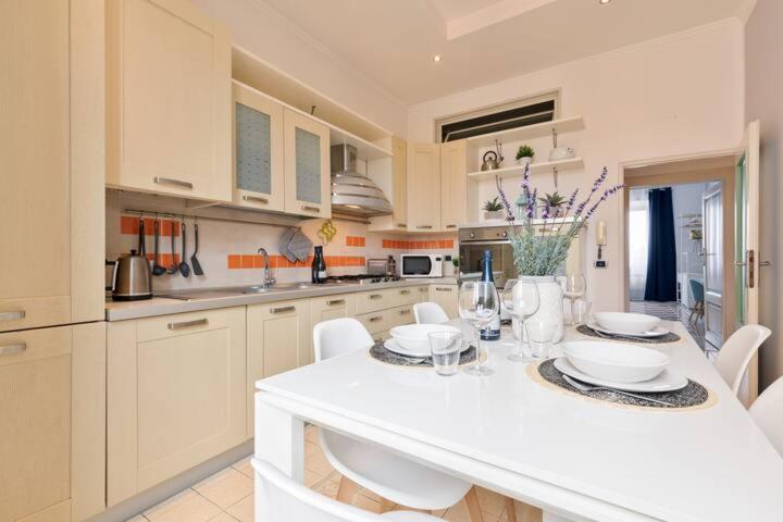 Elegant Aparment Vittorio City Center
