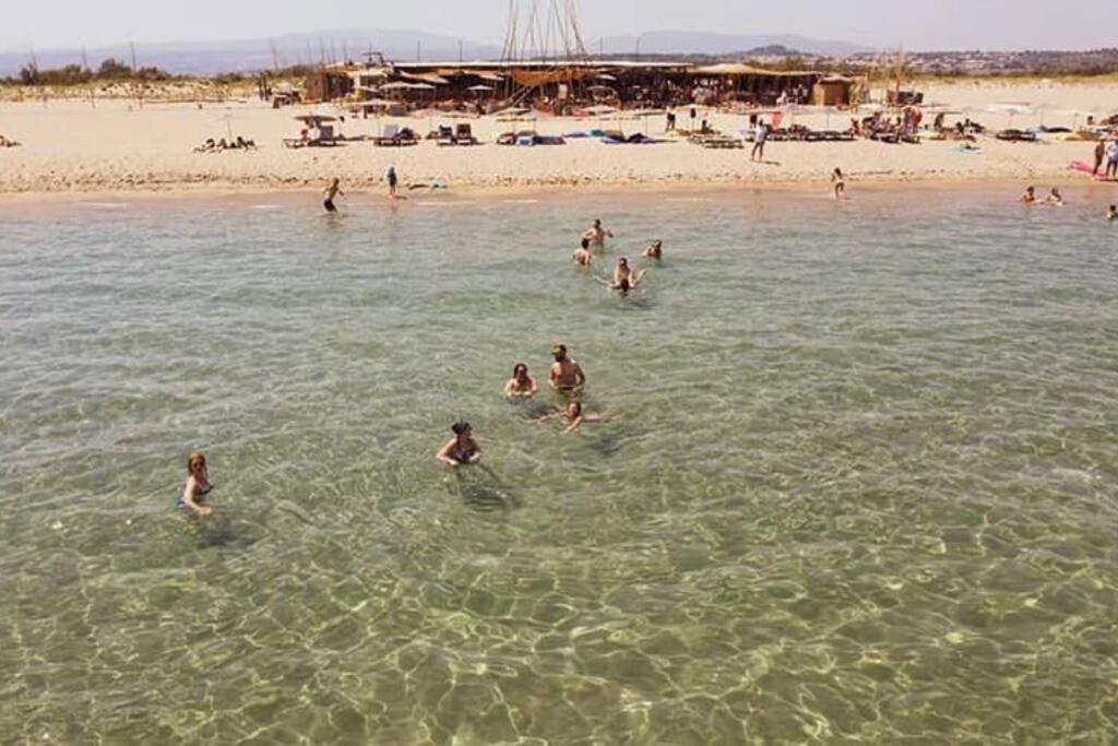 Jolie maison village 4 couchages &Terrasse à Fitou