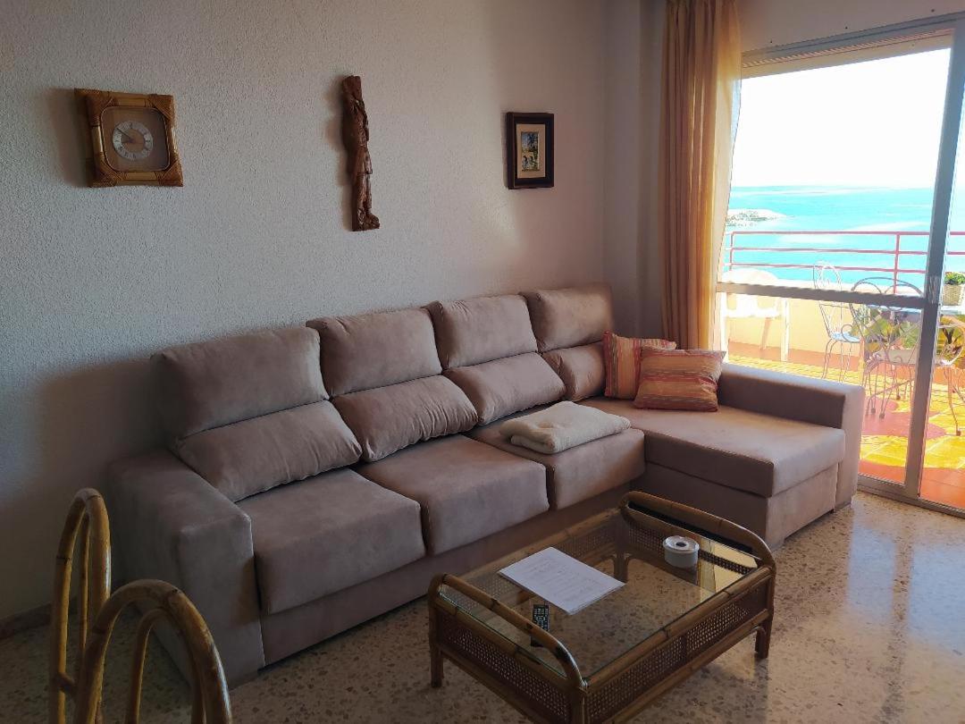 1ª LINEA DE MAR CON VISTA FANTÁSTICA