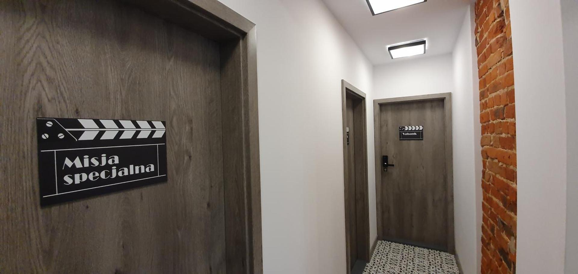 Logo/Certificate/Sign