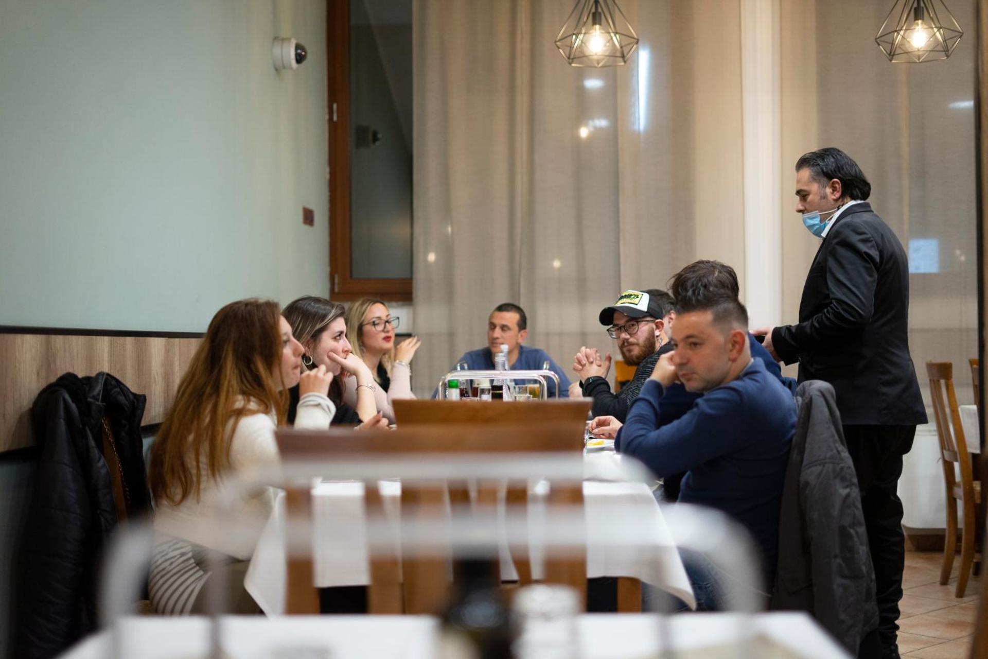 Restaurant/places to eat